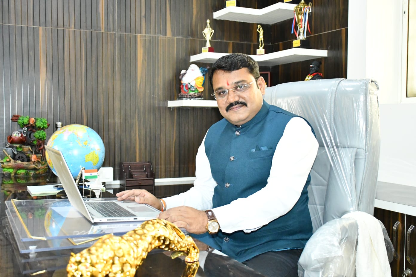 DATTATRAY R. KOBARNE (President & Principal)